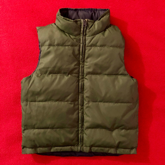 Gymboree reversible puffer vest - Picture 2 of 2